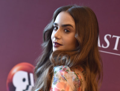 Lily Collins Poster 3858112
