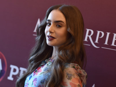 Lily Collins Poster 3858124