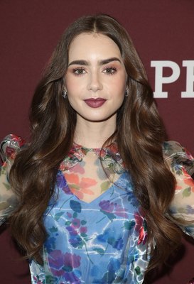 Lily Collins Poster 3858126