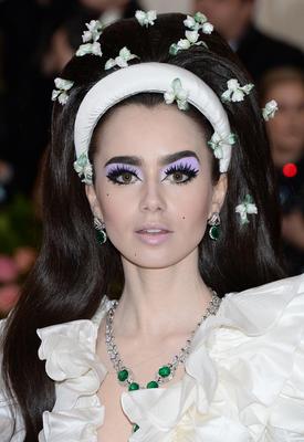 Lily Collins Poster 3858131