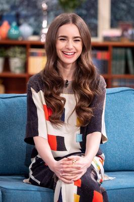 Lily Collins Poster 3858180