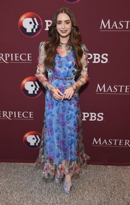 Lily Collins Poster 3858199