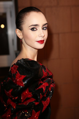 Lily Collins Poster 3858236
