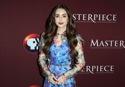Lily Collins Poster 3858262