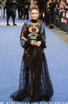 Lily Collins Poster 3878016