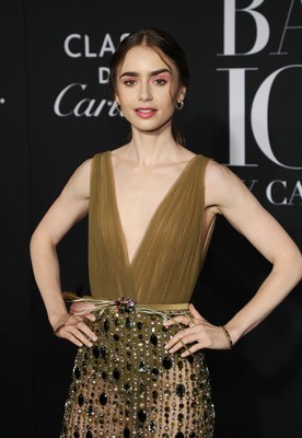 Lily Collins Poster 3878025