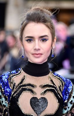Lily Collins Poster 3878052