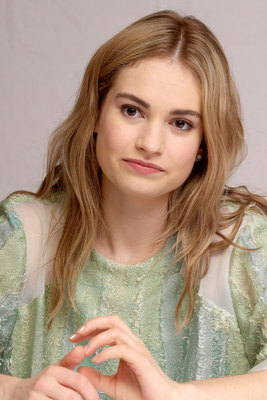 Lily James Poster 2475072
