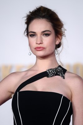 Lily James Poster 2927662