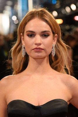 Lily James Poster 3082955