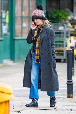 Lily James Poster 3166188