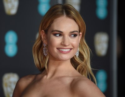 Lily James Poster 3210096