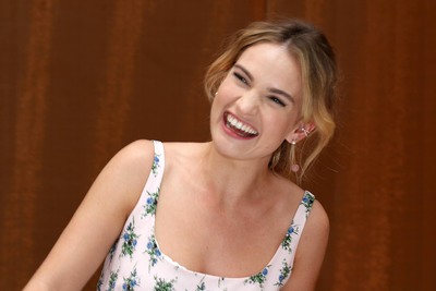 Lily James Poster 3737812