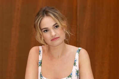 Lily James Poster 3737827
