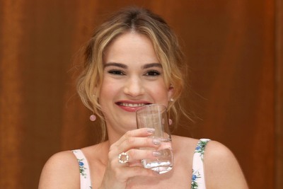 Lily James Poster 3737837
