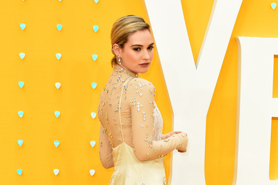 Lily James Poster 3857567