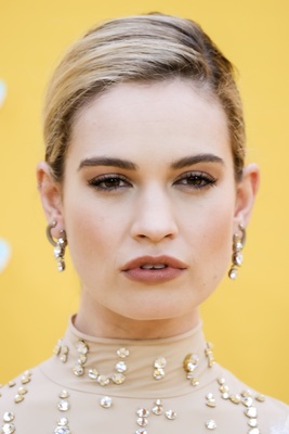 Lily James Poster 3857583