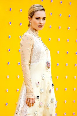 Lily James Poster 3857587