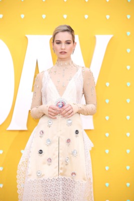 Lily James Poster 3857596