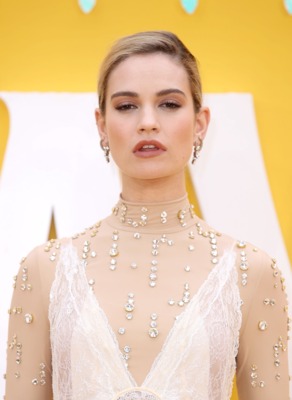 Lily James Poster 3857608