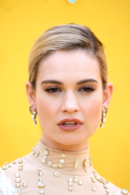 Lily James Poster 3857610