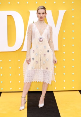 Lily James Poster 3857618