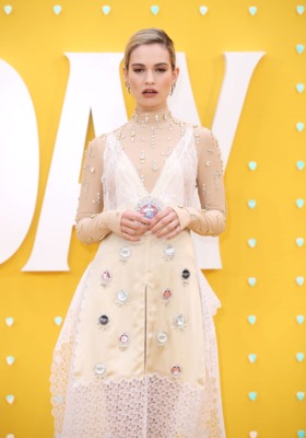 Lily James Poster 3857629