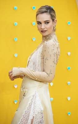 Lily James Poster 3857668