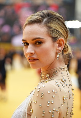 Lily James Poster 3857670