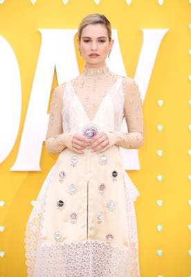 Lily James Poster 3857685
