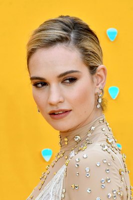 Lily James Poster 3877687
