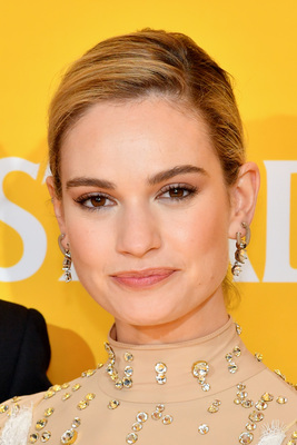 Lily James Poster 3877709