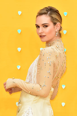 Lily James Poster 3877721