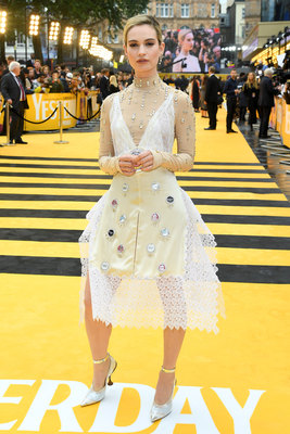Lily James Poster 3877754
