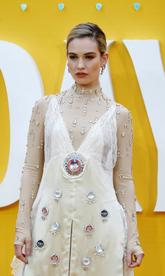 Lily James Poster 3877756