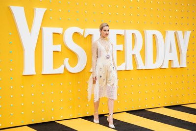 Lily James Poster 3877763