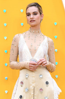 Lily James Poster 3877794