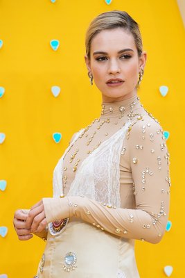 Lily James Poster 3877806