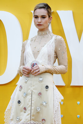 Lily James Poster 3877812