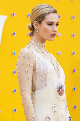 Lily James Poster 3877879