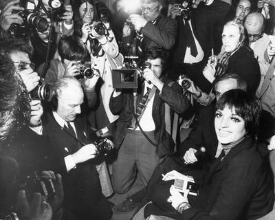 Liza Minnelli Poster 2669323