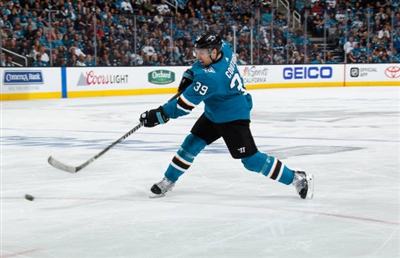 Logan Couture Poster 3547023