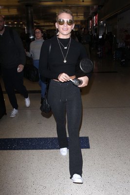 Louisa Johnson Poster 3074438