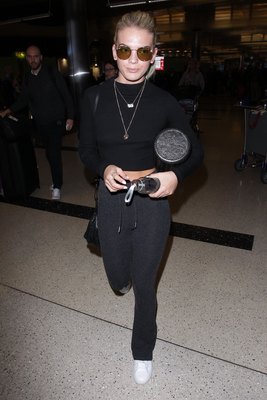 Louisa Johnson Poster 3074444