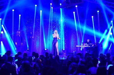 Louisa Johnson Poster 3201507