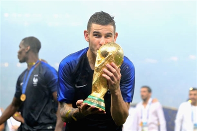 Lucas Hernandez Poster 3462553