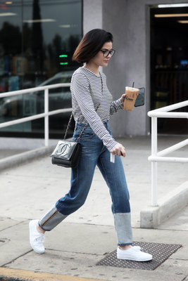 Lucy Hale Poster 2947302