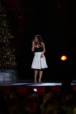 Lucy Hale Poster 3240338