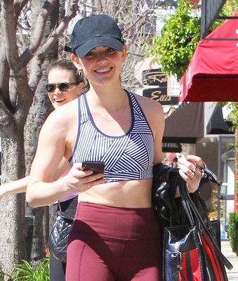 Lucy Hale Poster 3275389