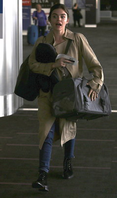 Lucy Hale Poster 3275418